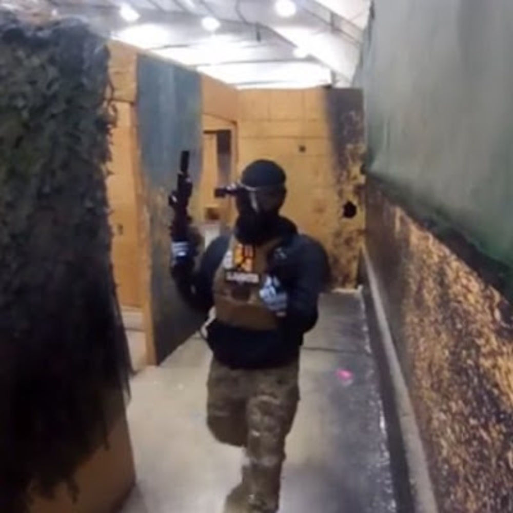 Meet your Posher, Frank